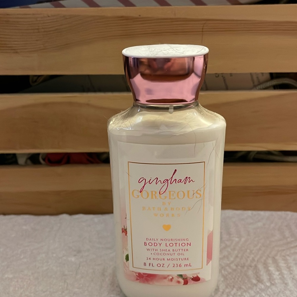 Body Lotion, bath and body works